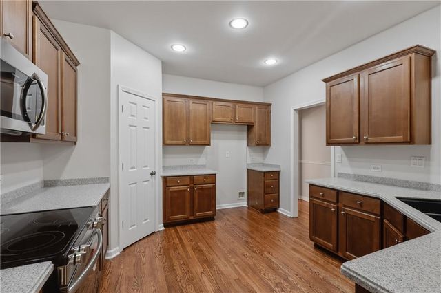 402 FREEDOM Lane, Peachtree City, GA 30269