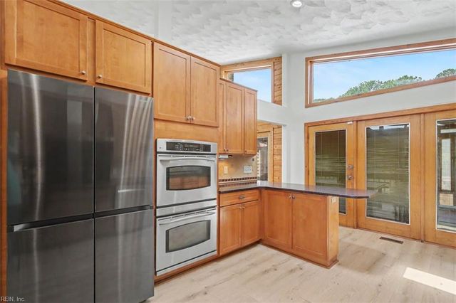 3517 Byrn Brae DR, Virginia Beach, VA 23464