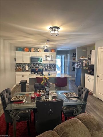 9153 Aegean CIR, Lehigh Acres, FL 33936