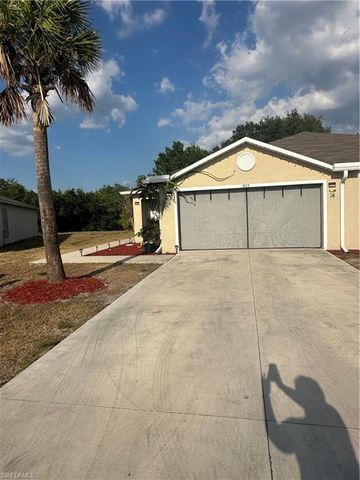 9153 Aegean CIR, Lehigh Acres, FL 33936