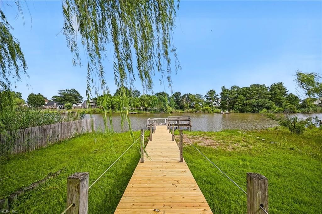1812 Bernstein DR, Virginia Beach, VA 23454
