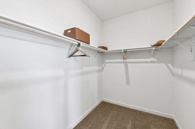 6417 Ventris Walk, Sacramento, CA 95823