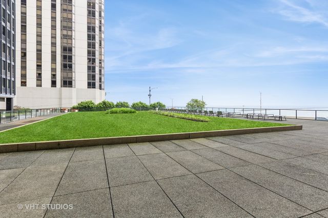 900 N LAKE SHORE Drive 506, Chicago, IL 60611