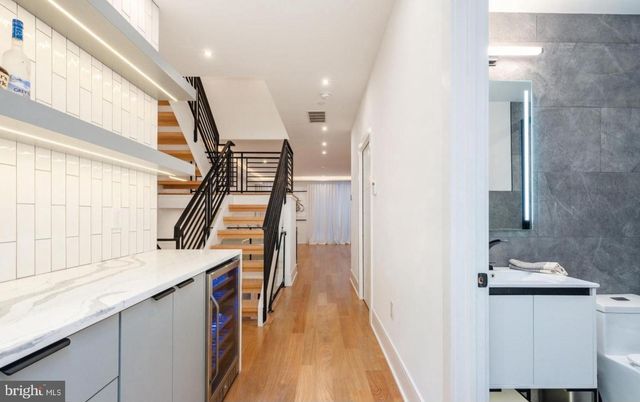 227 E ALLEN ST, Philadelphia, PA 19125