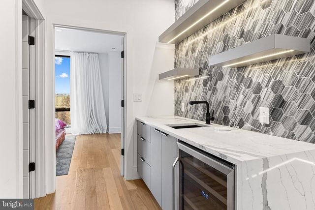 227 E ALLEN ST, Philadelphia, PA 19125