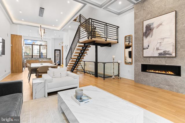 227 E ALLEN ST, Philadelphia, PA 19125