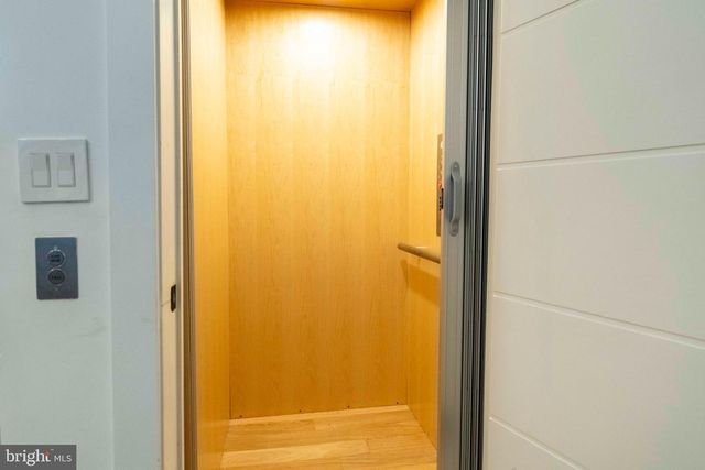 227 E ALLEN ST, Philadelphia, PA 19125