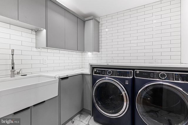 227 E ALLEN ST, Philadelphia, PA 19125