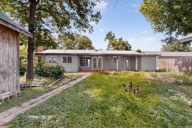 5215 Village Row, San Antonio, TX 78218