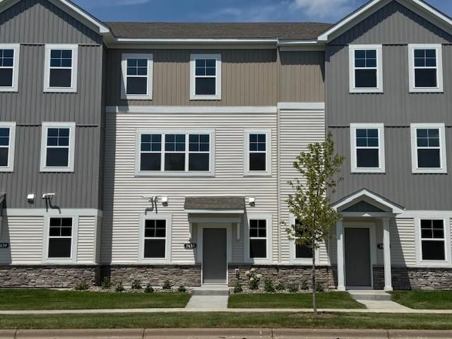 14595 Traprock Street NW, Ramsey, MN 55303