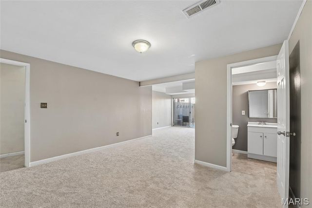 835 Lilybud Court, Ballwin, MO 63011