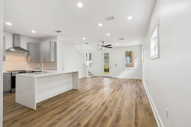 48 Pine Tree Way, Santa Rosa Beach, FL 32459