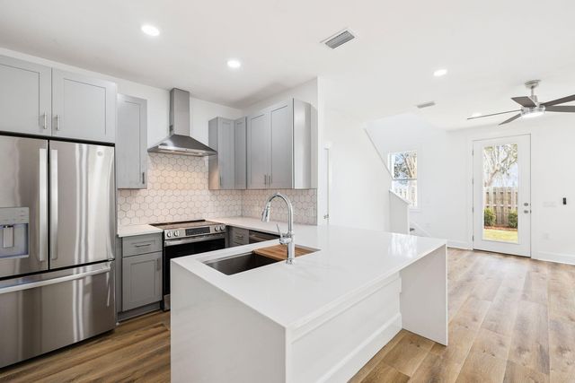 48 Pine Tree Way, Santa Rosa Beach, FL 32459