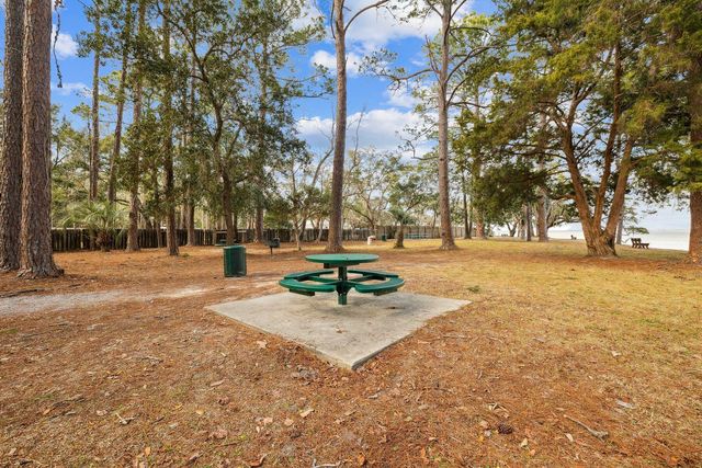 48 Pine Tree Way, Santa Rosa Beach, FL 32459