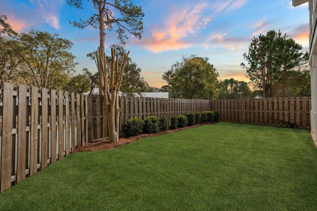 48 Pine Tree Way, Santa Rosa Beach, FL 32459