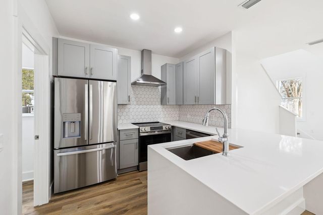 48 Pine Tree Way, Santa Rosa Beach, FL 32459