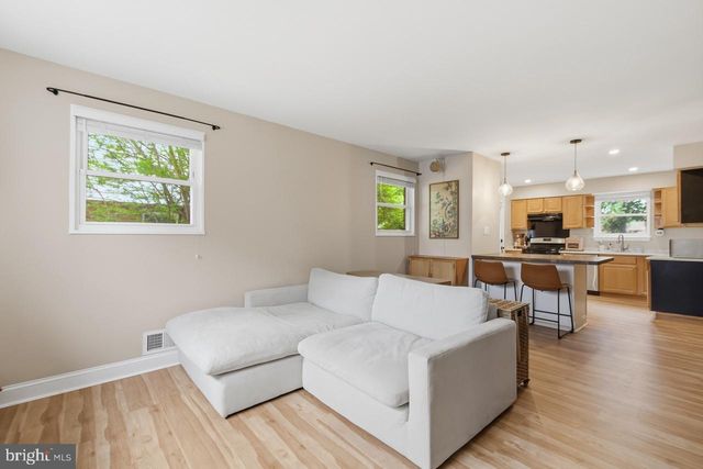 3916 VERMONT AVE, Alexandria, VA 22304