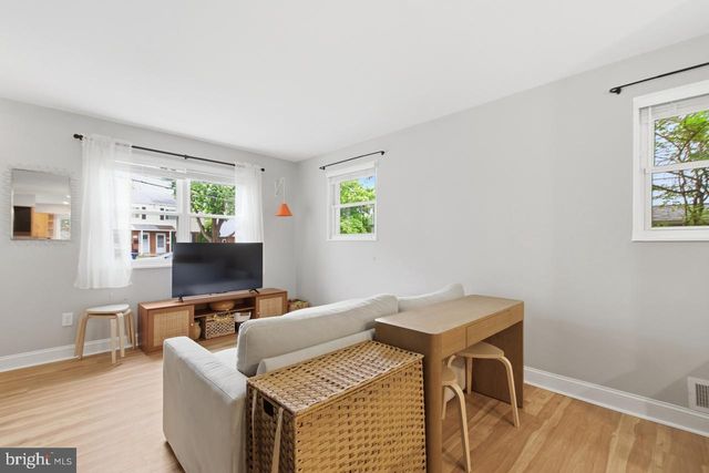 3916 VERMONT AVE, Alexandria, VA 22304