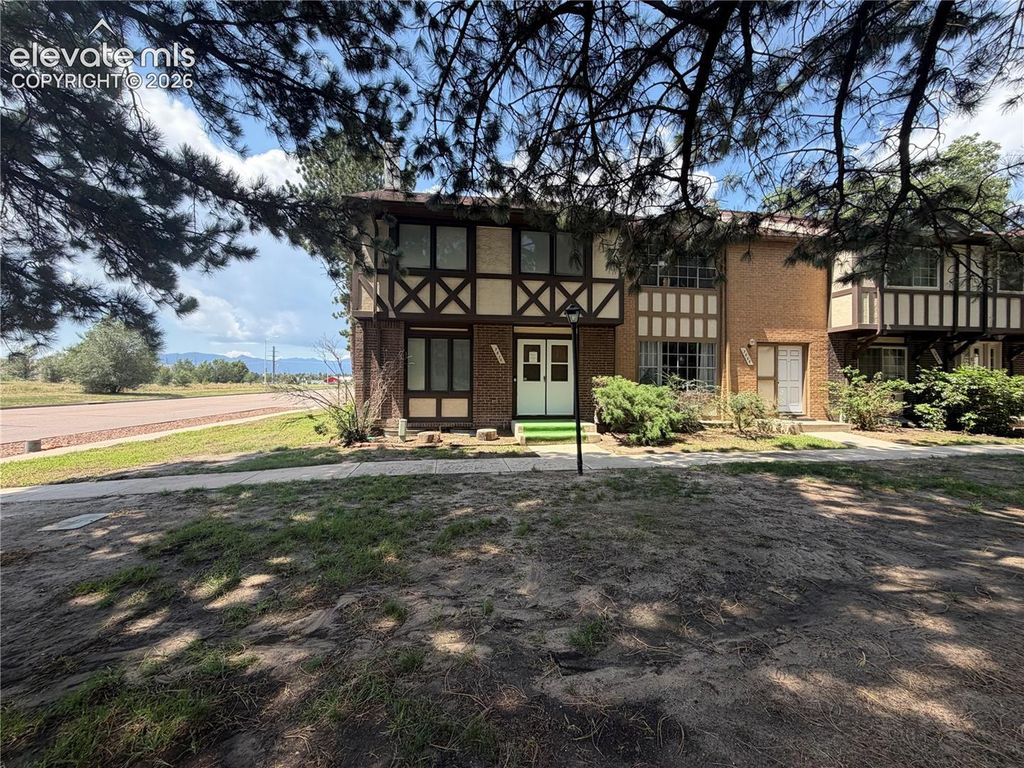 3870 Constitution Avenue, Colorado Springs, CO 80909 — exterior