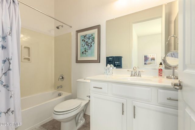 41626 W HARVEST MOON Drive, Maricopa, AZ 85138