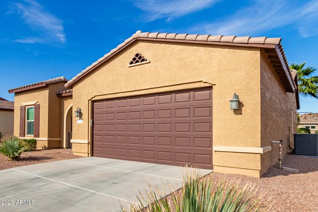 41626 W HARVEST MOON Drive, Maricopa, AZ 85138