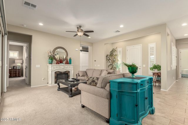 41626 W HARVEST MOON Drive, Maricopa, AZ 85138