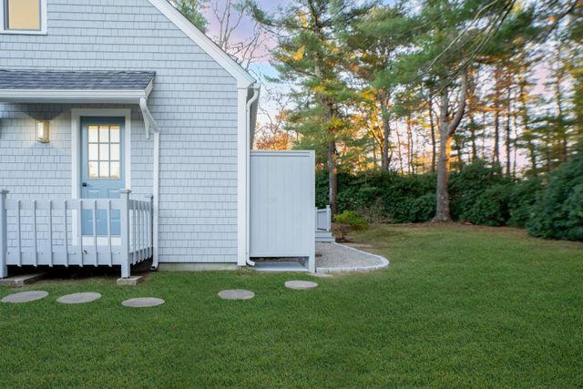 7 Blue Fin, Mashpee, MA 02649