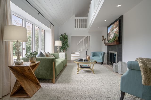 7 Blue Fin, Mashpee, MA 02649