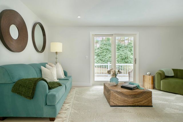 7 Blue Fin, Mashpee, MA 02649