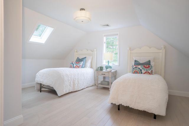 7 Blue Fin, Mashpee, MA 02649