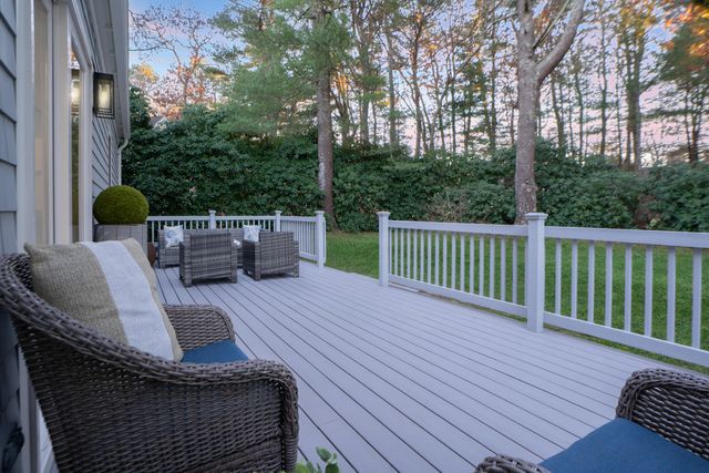 7 Blue Fin, Mashpee, MA 02649