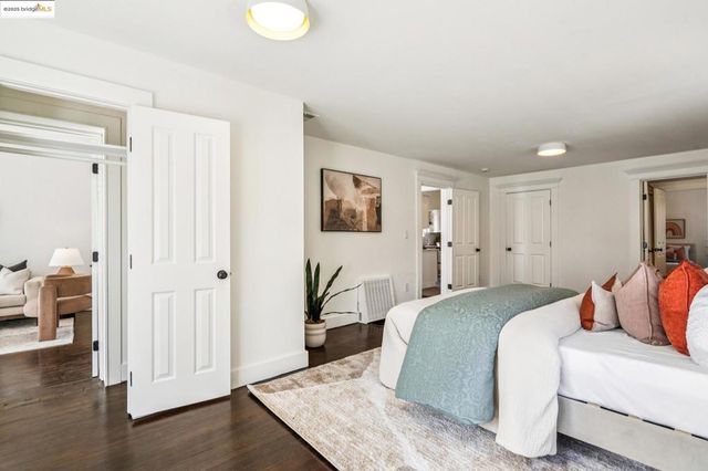 1054 54th St., Oakland, CA 94608