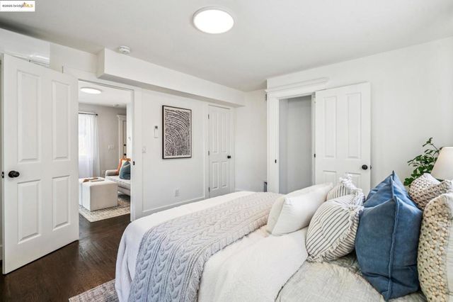 1054 54th St., Oakland, CA 94608