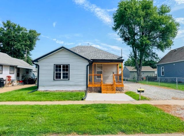 1806 AVENUE C, Council Bluffs, IA 51501