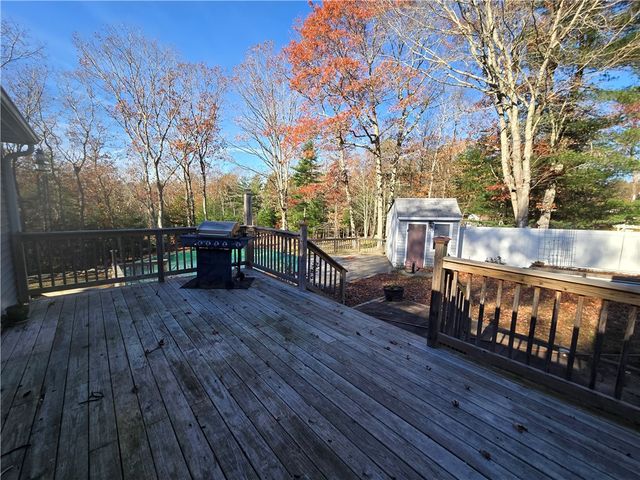 416 Gardiner Road, Richmond, RI 02892