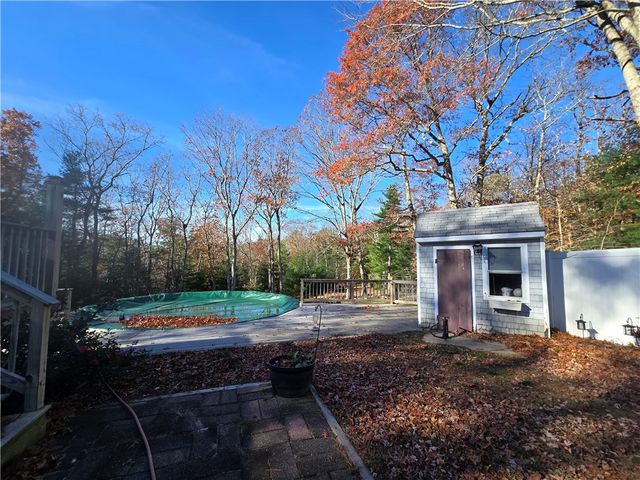 416 Gardiner Road, Richmond, RI 02892