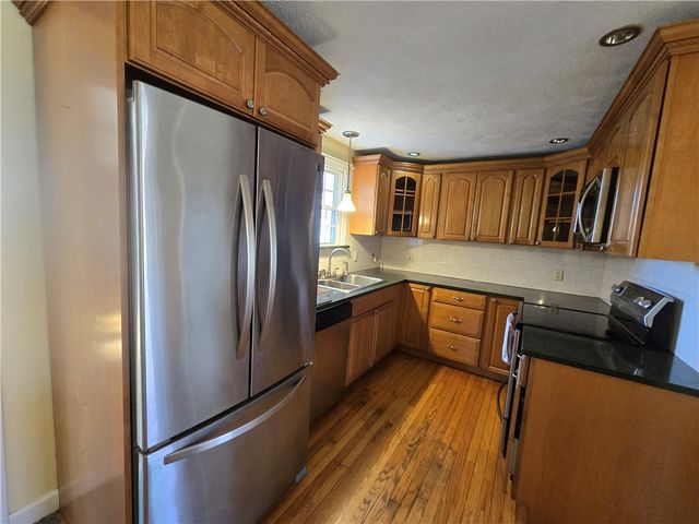 416 Gardiner Road, Richmond, RI 02892