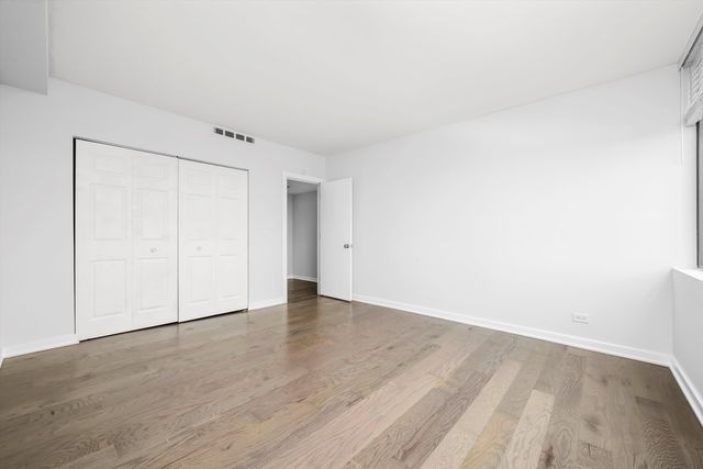 7234 W North Avenue 1806, Elmwood Park, IL 60707