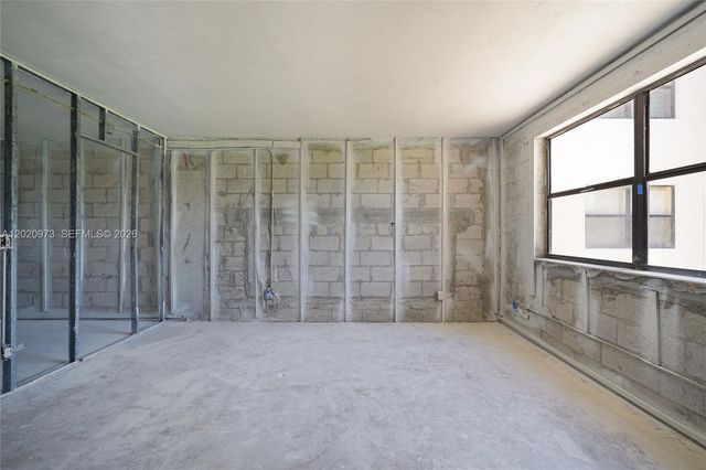10466 Sunrise Lakes Blvd 107, Sunrise, FL 33322
