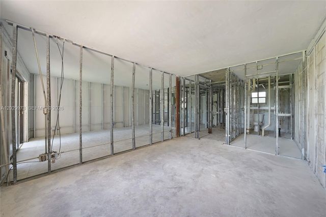 10466 Sunrise Lakes Blvd 107, Sunrise, FL 33322