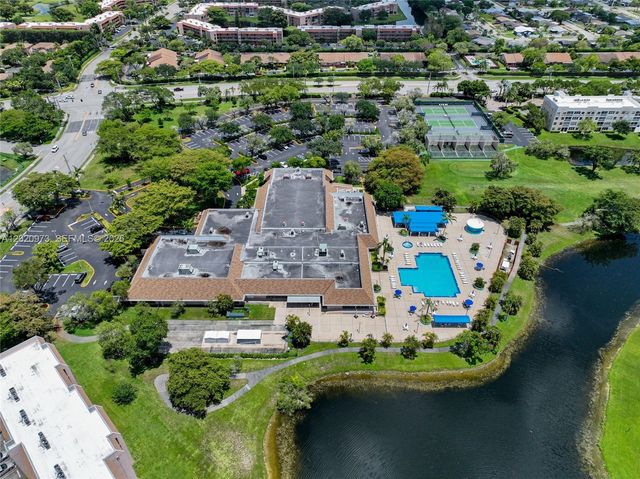 10466 Sunrise Lakes Blvd 107, Sunrise, FL 33322