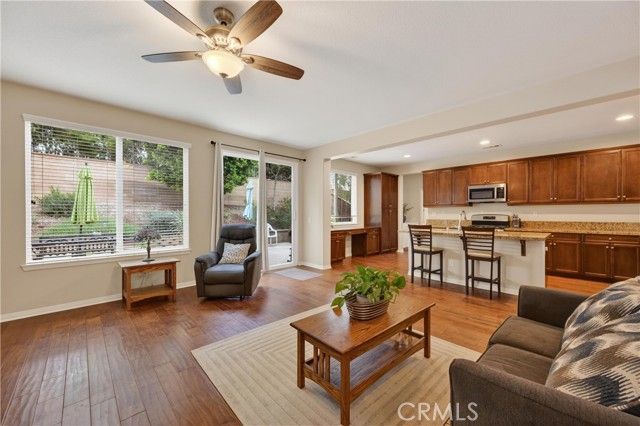 10798 Rosemary, Corona, CA 92883