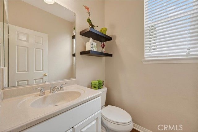 10798 Rosemary, Corona, CA 92883