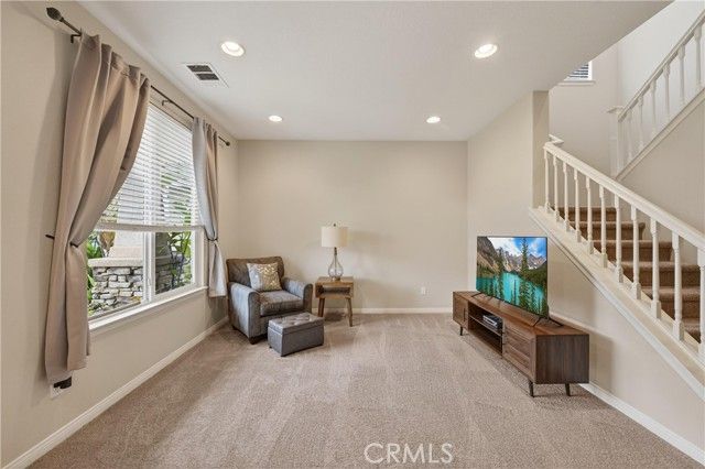 10798 Rosemary, Corona, CA 92883