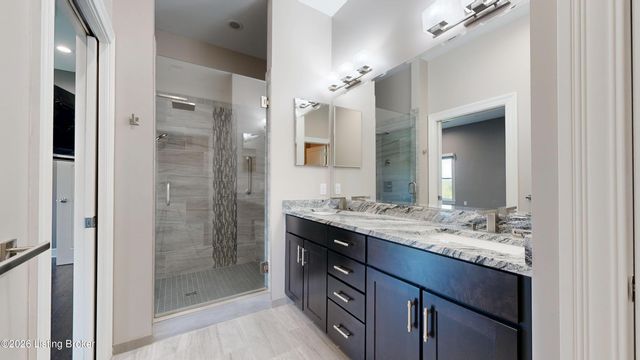 1409 Mockingbird Terrace Dr 403, Louisville, KY 40207