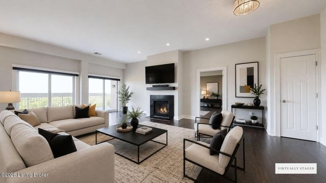 1409 Mockingbird Terrace Dr 403, Louisville, KY 40207