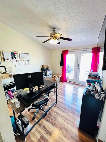 733 Tilden PL, Virginia Beach, VA 23454