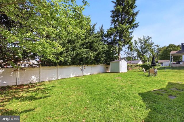 210 3RD AVE, Newtown Square, PA 19073