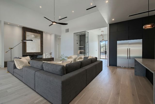 11232 Hillcrest Road, Dallas, TX 75230