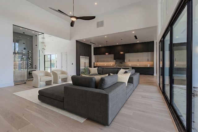 11232 Hillcrest Road, Dallas, TX 75230